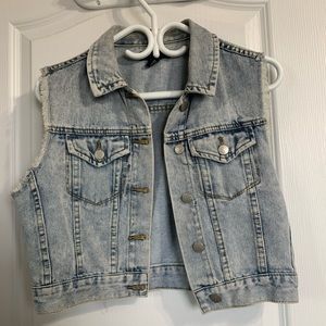 Women’s Jean Vest